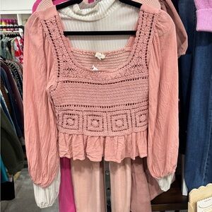 Easel Dusty Pink Crochet Blouse